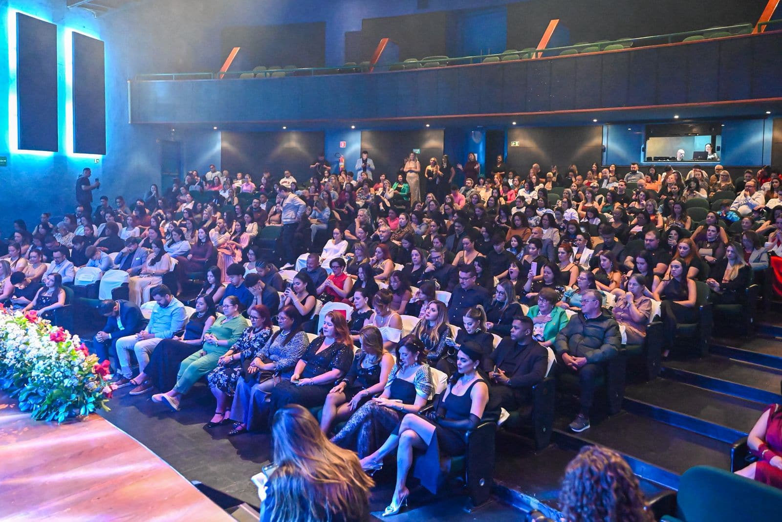 A plateia vista do palco